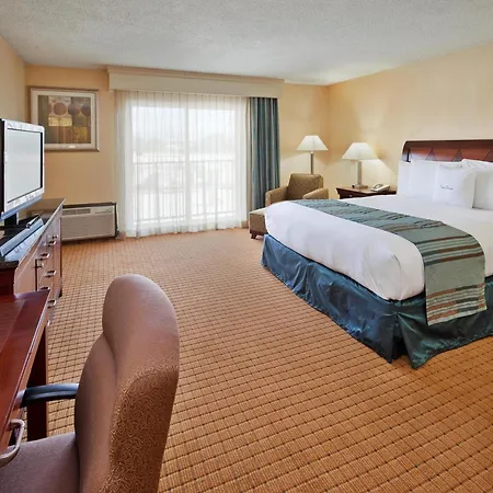 Doubletree By Hilton Lafayette