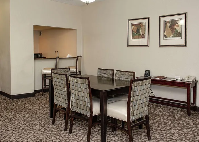 Hotel Doubletree By Hilton
