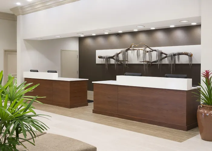 Hotel Doubletree By Hilton