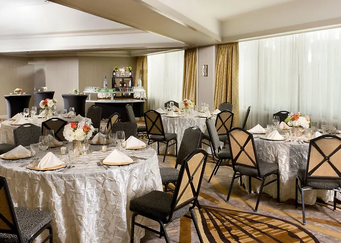 Doubletree By Hilton Hotel Lafayette